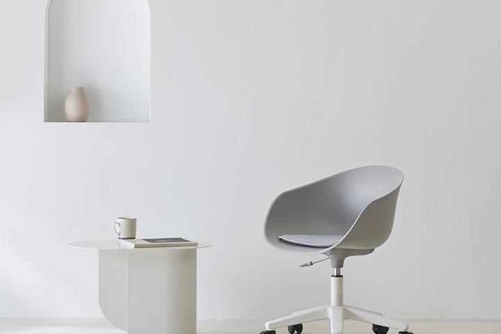 루미 회전 플라스틱 인테리어 의자