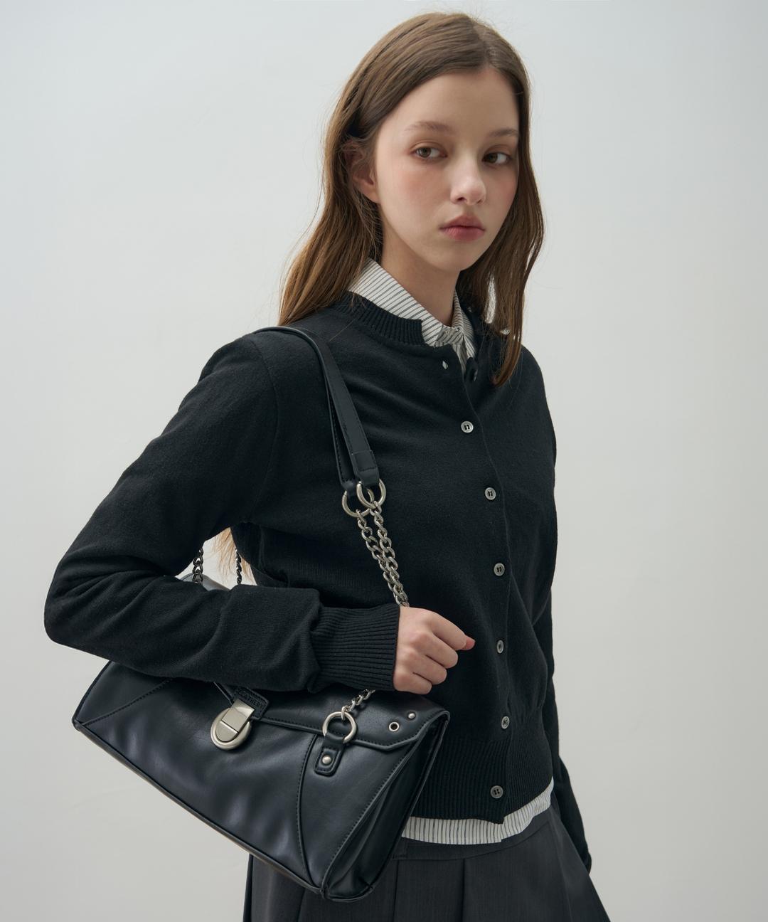 레더리 메신저 체인 숄더백 [BLACK]