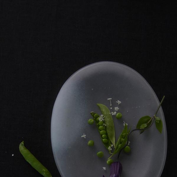 Fog Glass Oval Plate - Foggy White