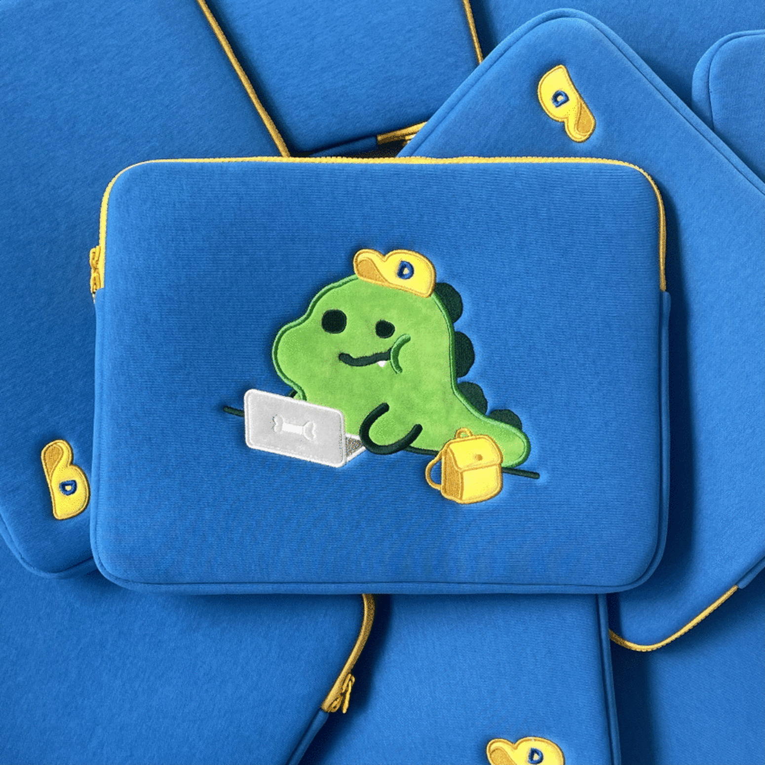 꼬마디노 노트북 파우치