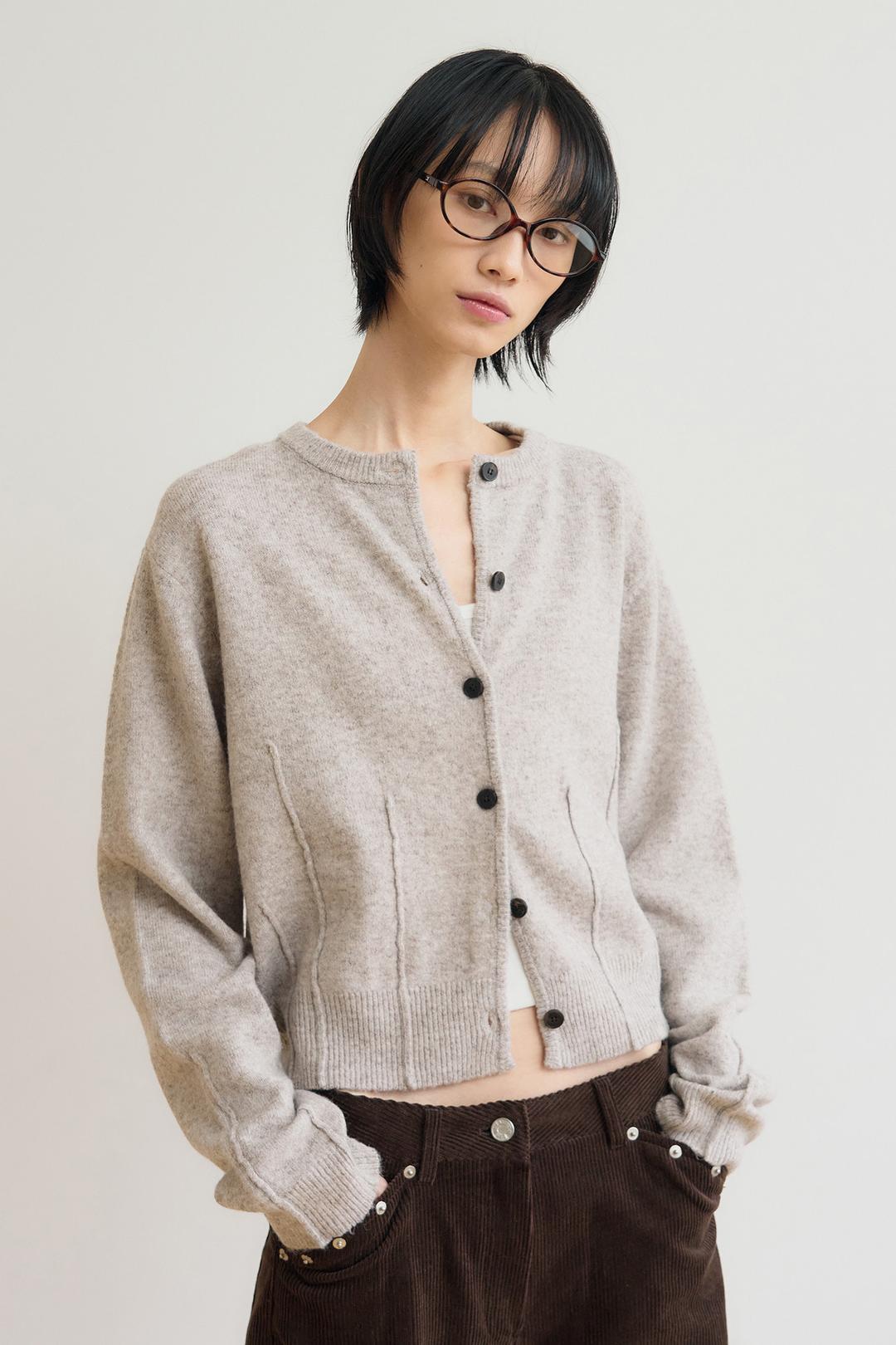 ASCEND WOOL LAYER CARDIGAN / BEIGE