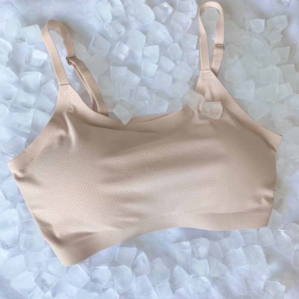 냉감소재 에어홀 노와이어 브라렛 안입은듯 편한 퓨징 심리스 운동 요가 골프 수면 여름브라