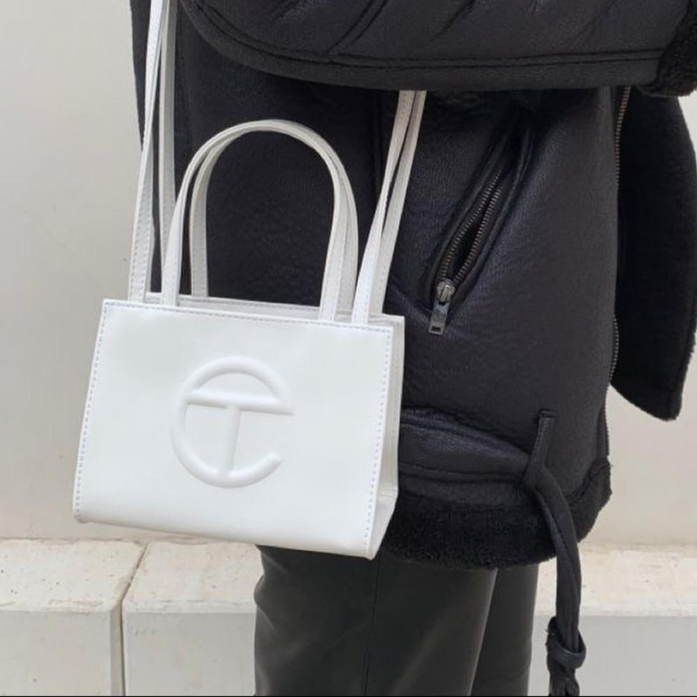 텔파 가방 여성 크로스백 스몰 미디움 크림 블랙 실버 화이트