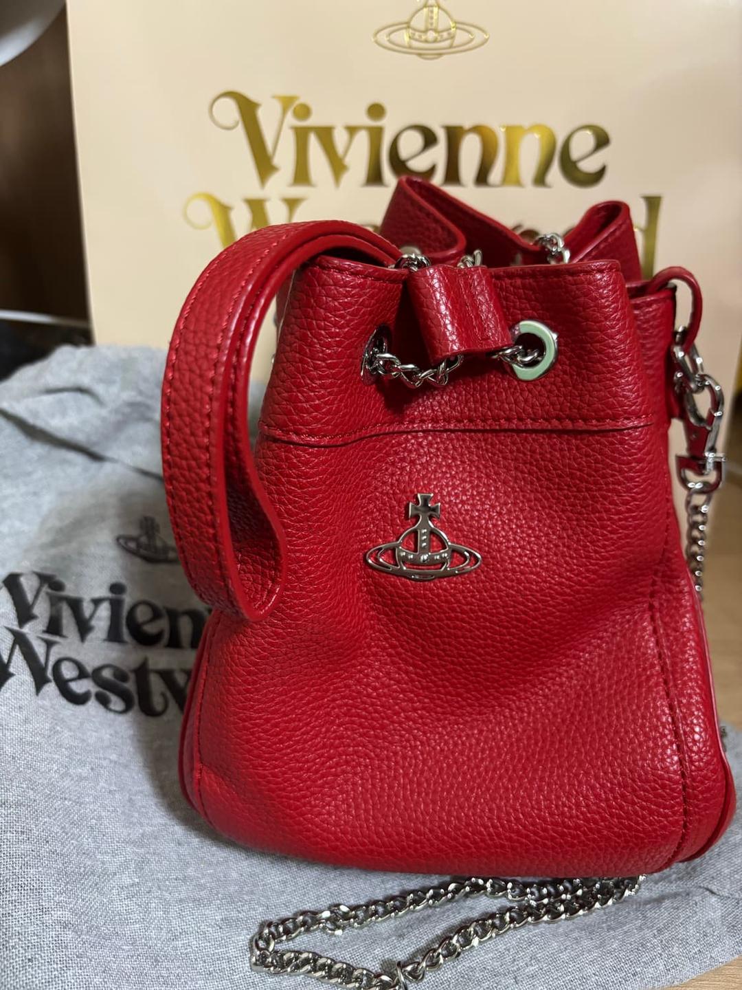 비비안웨스트우드 스몰 버킷백 레드 | 후루츠패밀리