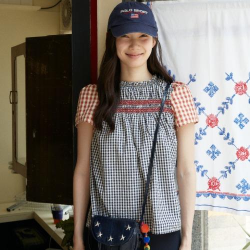 [29단독] Moui Smocking Blouse 무이 스모킹 블라우스 (멀티)