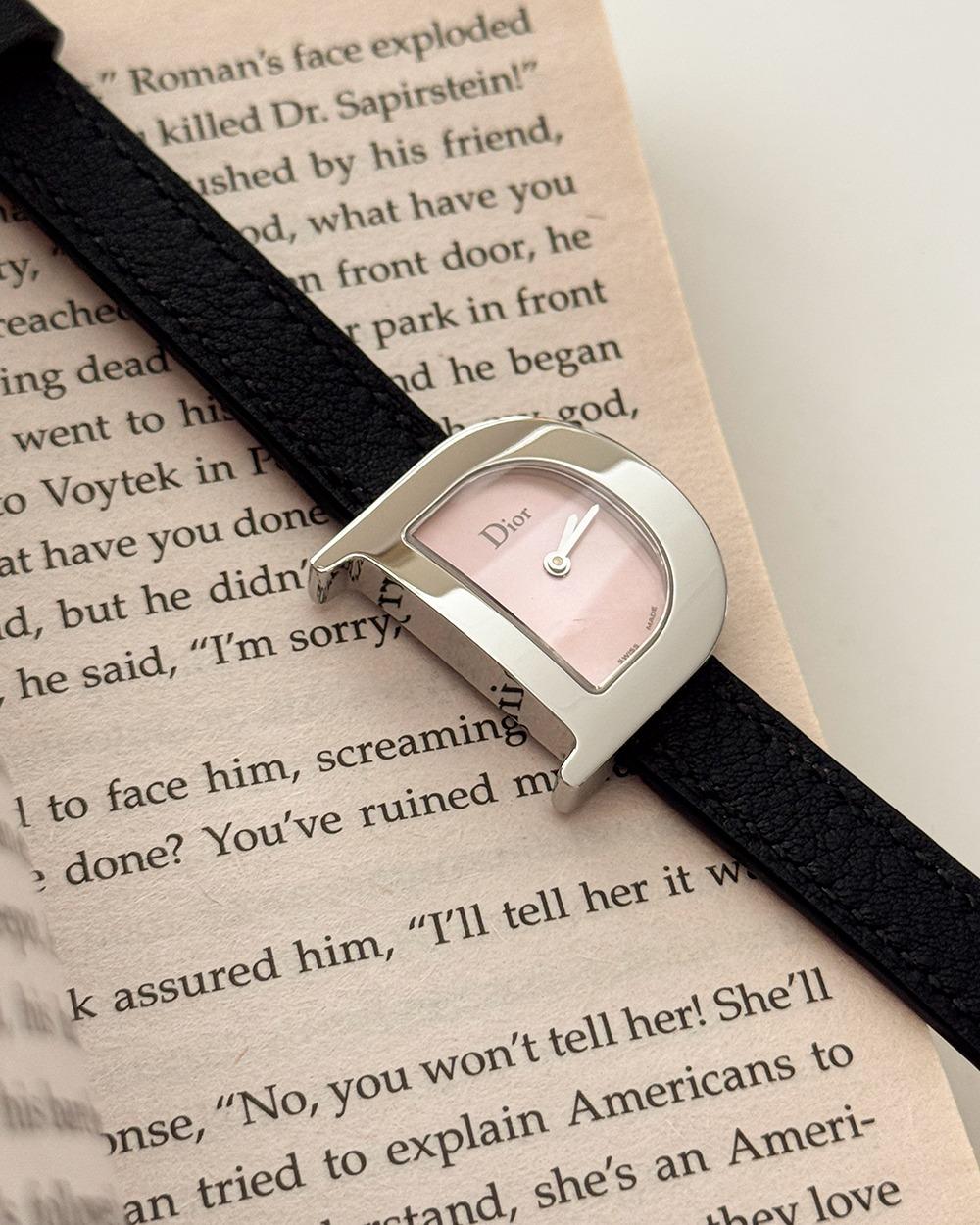 CHRISTIAN DIOR 'D\' case pink shell dial watch