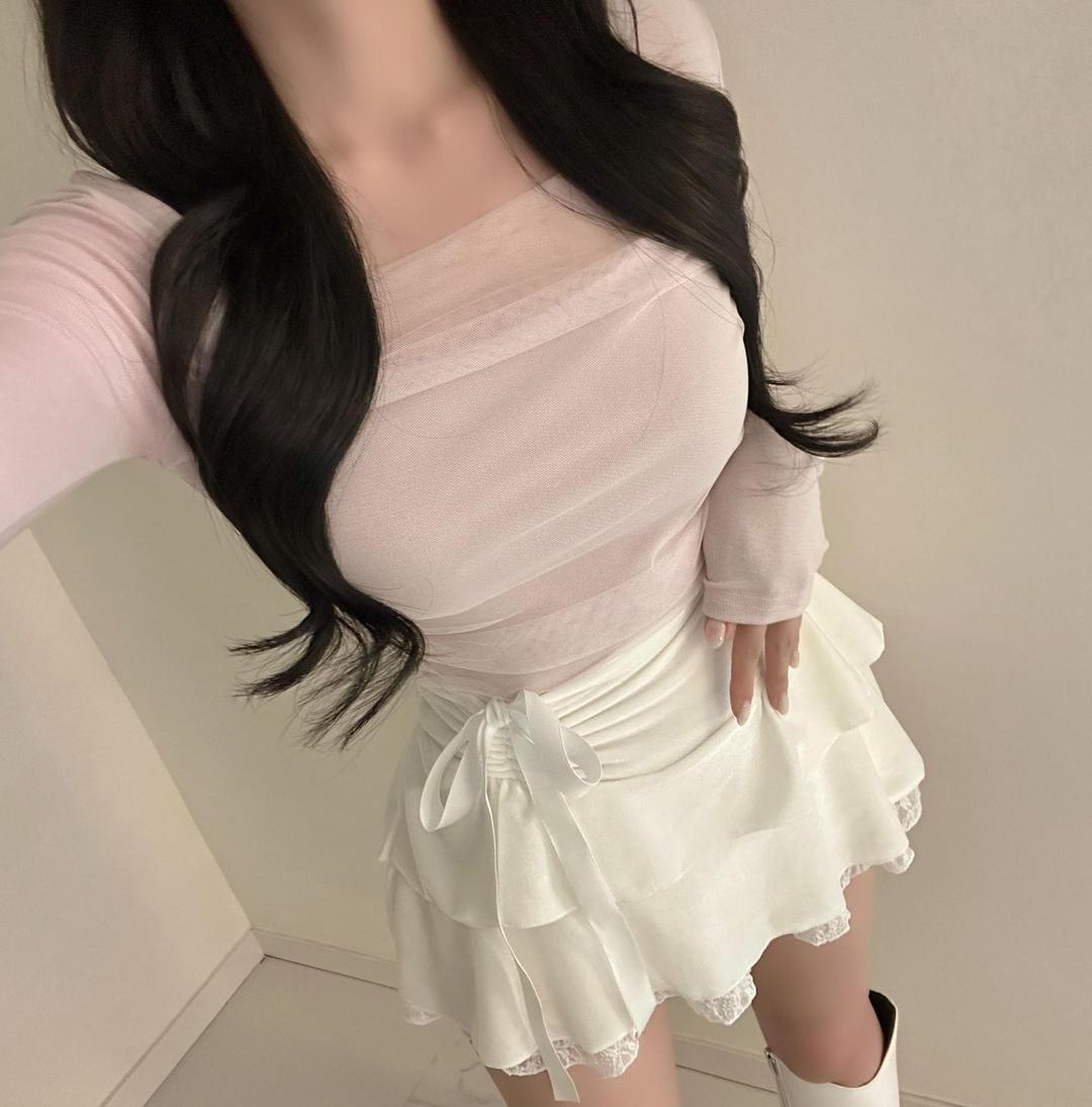 헤안느 [국내제작/데일리💖]유리 스퀘어넥 이중 쉬폰 셔링 슬림핏 긴팔 티셔츠