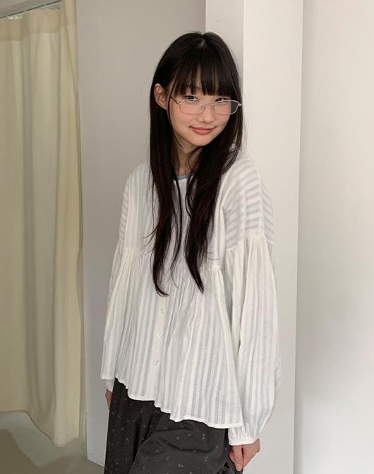 켄팃 스트라이프 셔링 버튼 블라우스 (2color)