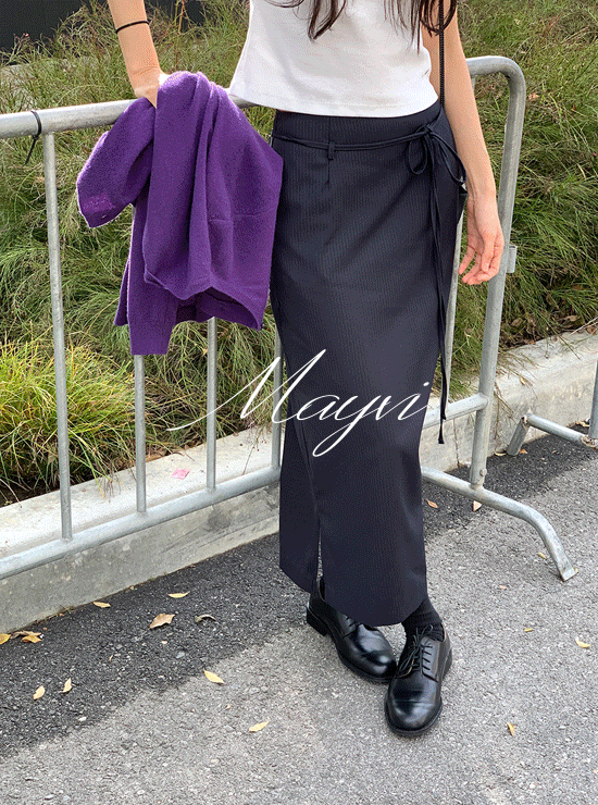 언더비 [Mayvi/여름/하객룩] 트러플 스트라이프 롱 스커트 (2 color)