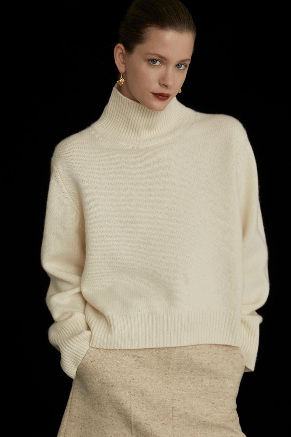 100% 캐시미어 라운드헴 터틀넥 니트_Ivory