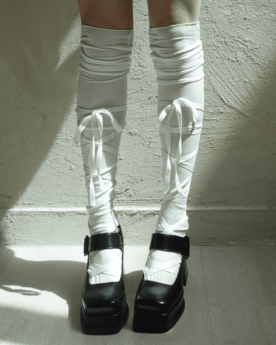 Ballerina ribbon socks