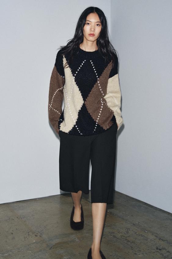 다이아몬드 니트 스웨터