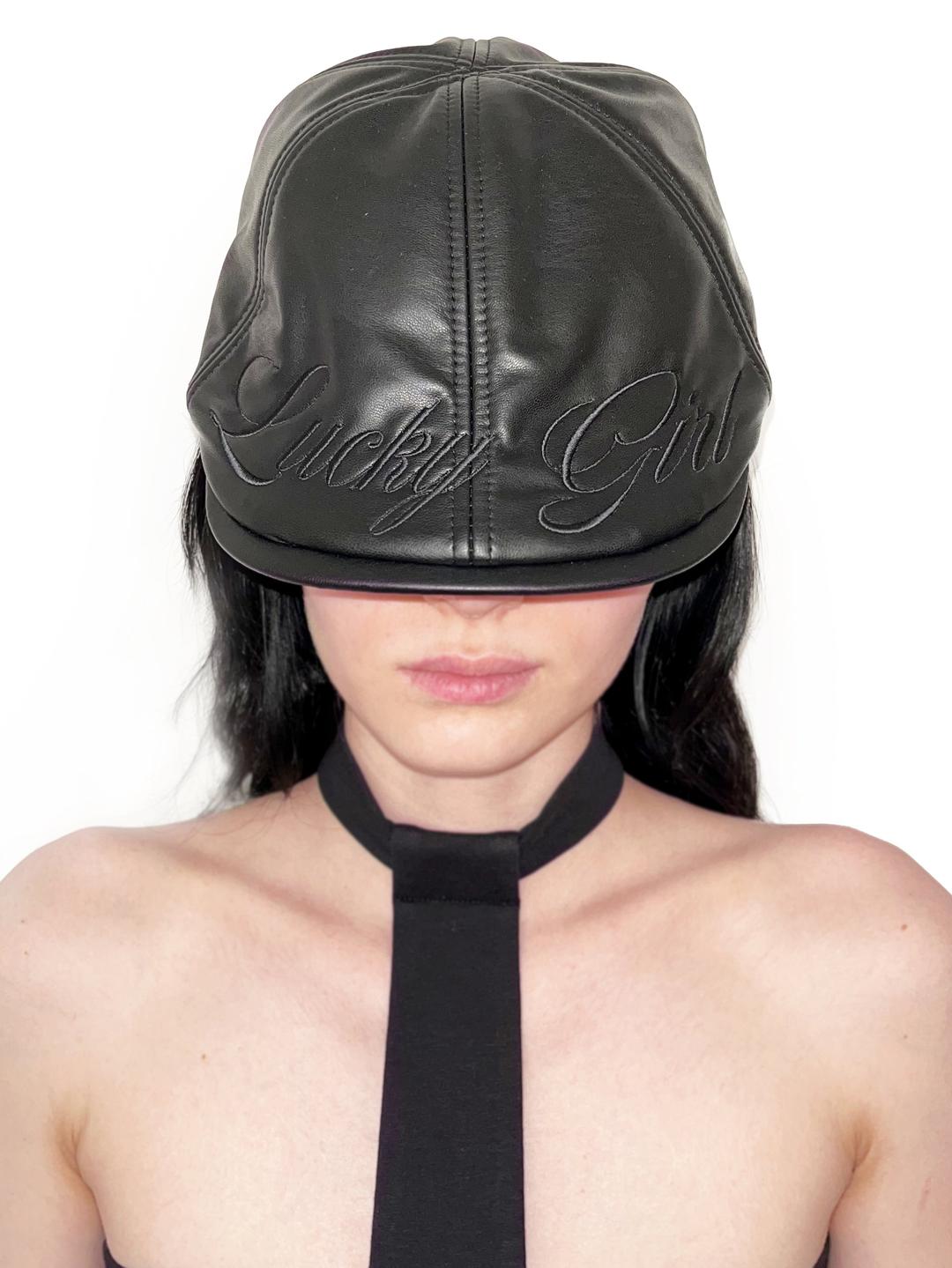 LUCKY GIRL FAUX LEATHER CAP BLACK