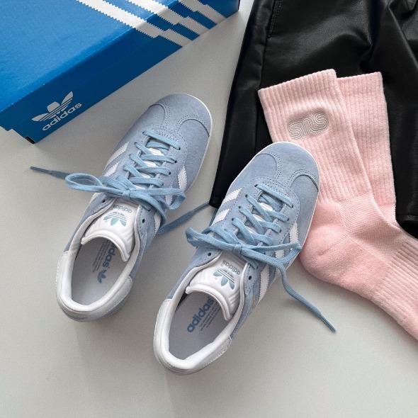 [해외]아디다스 가젤 클리어 스카이 BB5481