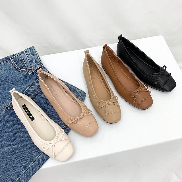 말랑한 스퀘어 둥근 사각코 발레리나 리본 플랫슈즈 1cm