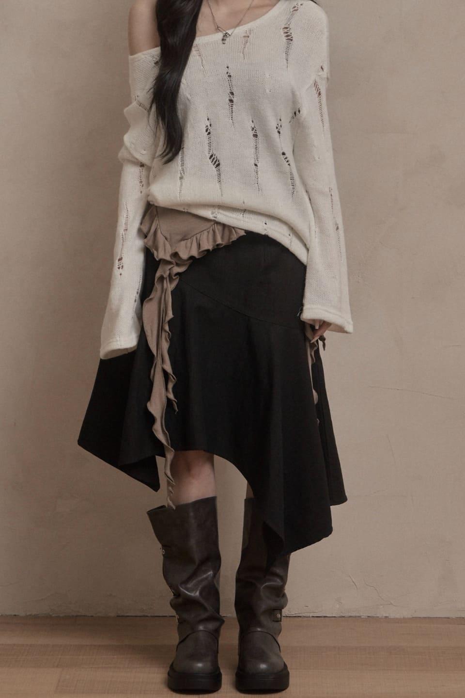 Unbalanced Midi Skirt (black)