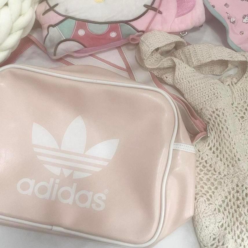 아디다스 에나멜백