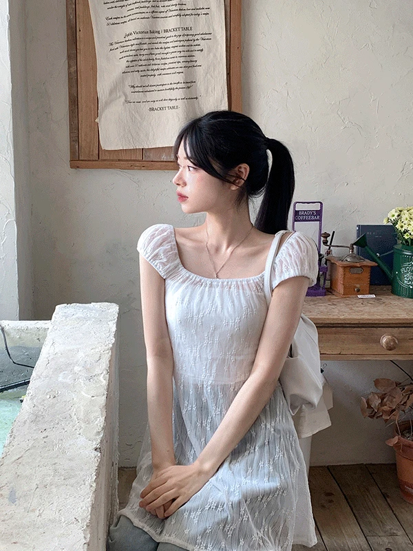 신디 플라워 시스루 레이어드 원피스 (2color)