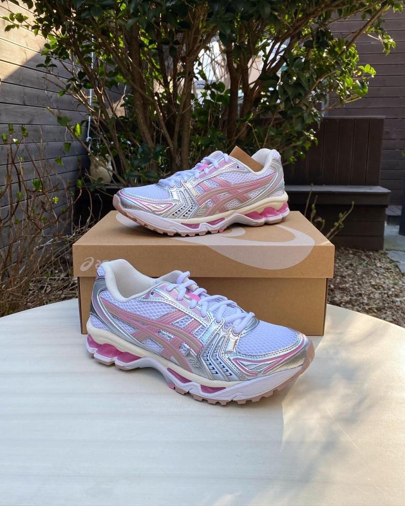 아식스 언리미티드 젤 카야노 14 화이트 펀 / 1203A667-100