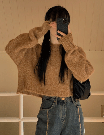 치오나라운드울크롭니트