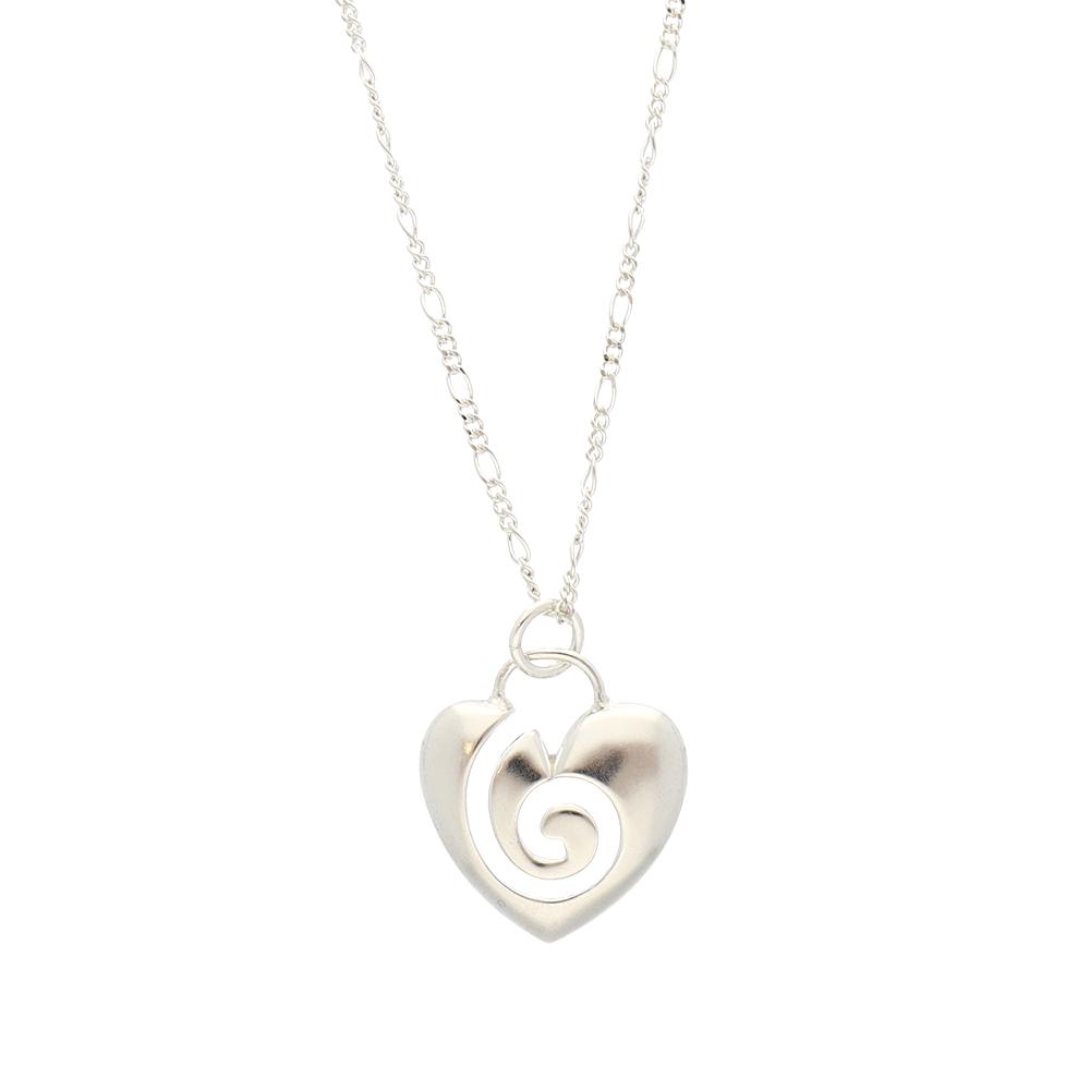 LoVe necklace