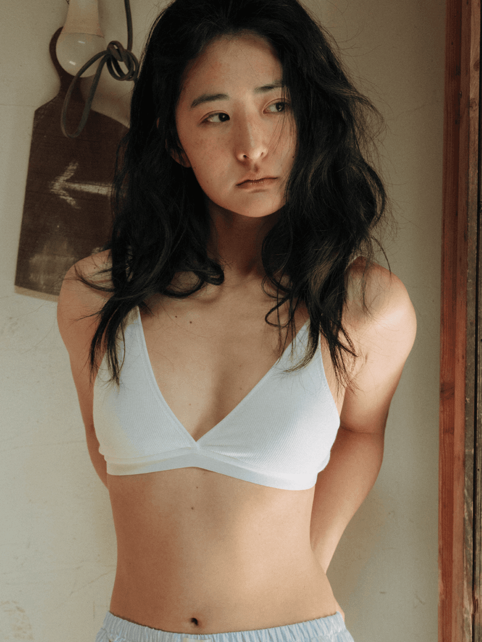 Triangle ribbed modal bra in white_삼각 리브드 모달 브라 화이트