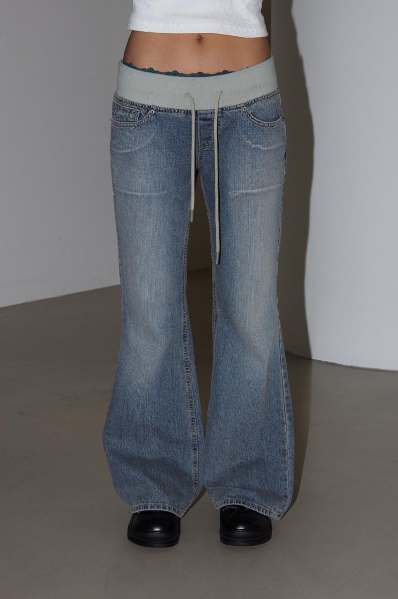 HENRY COMFY FLARED DENIM