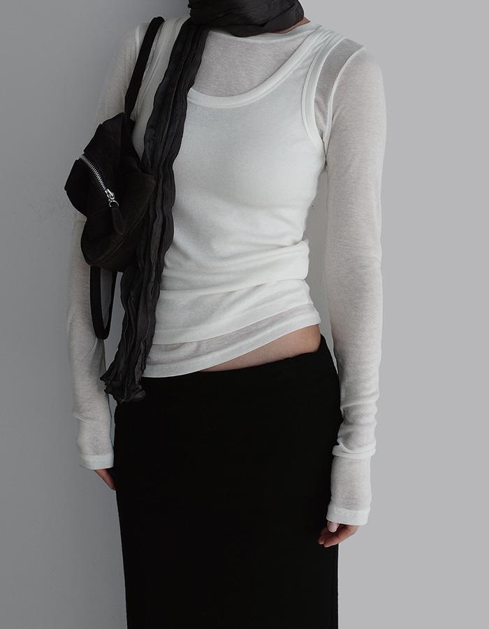 [by LAROOM｜오늘출발] 울텐셀라운드티셔츠