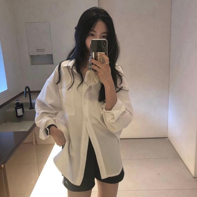 스트라이프 루즈핏 셔츠