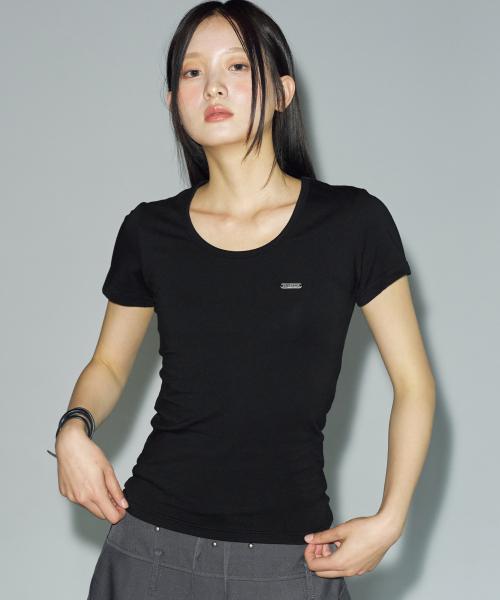 헬레네 그레이버 하프 티셔츠 [블랙]