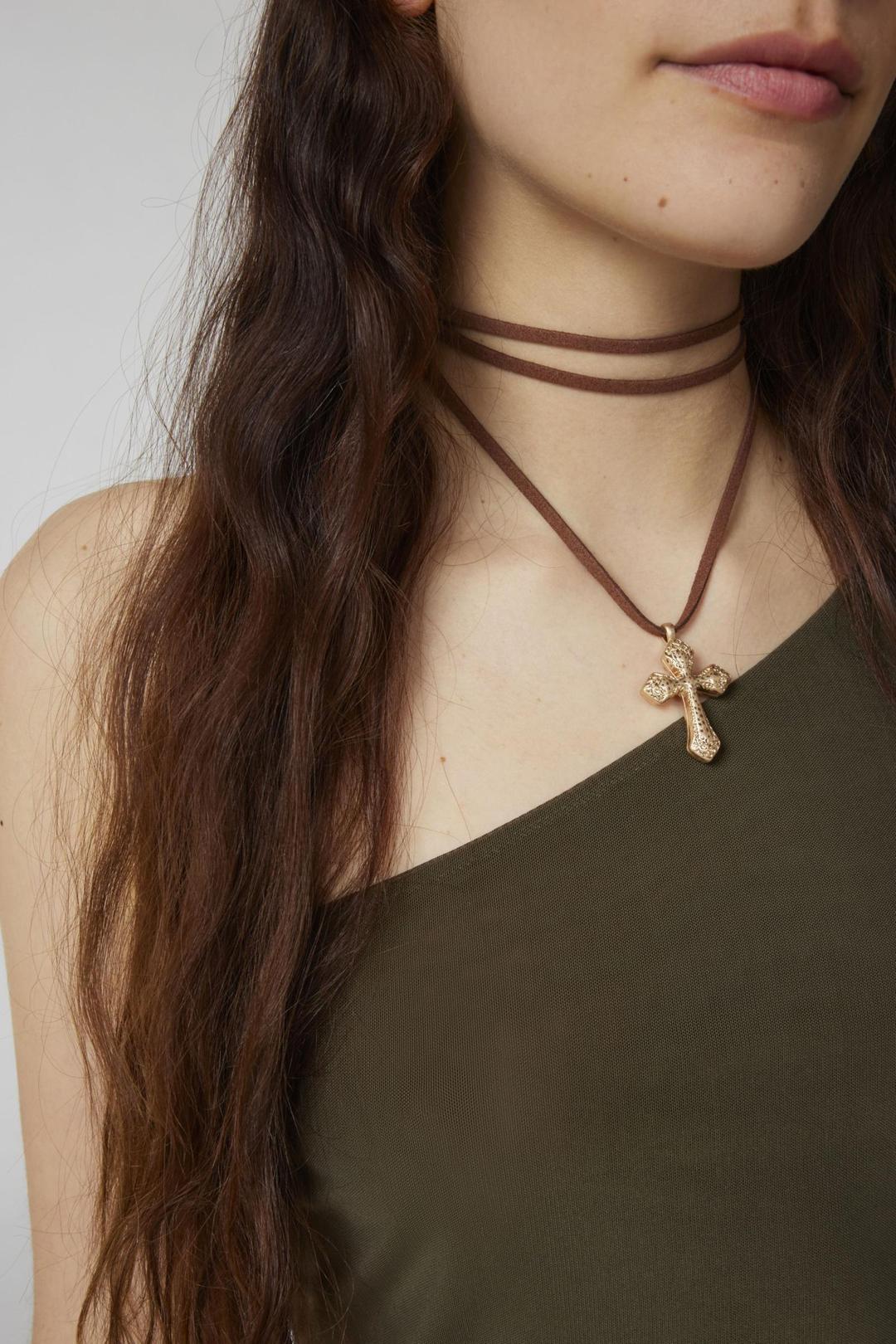 에칭 크로스 코드 랩 목걸이