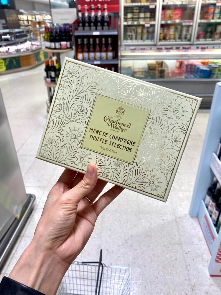 샤르보넬 워커 영국 왕실 초콜릿 샴페인 트러플 셀렉션 박스 135g