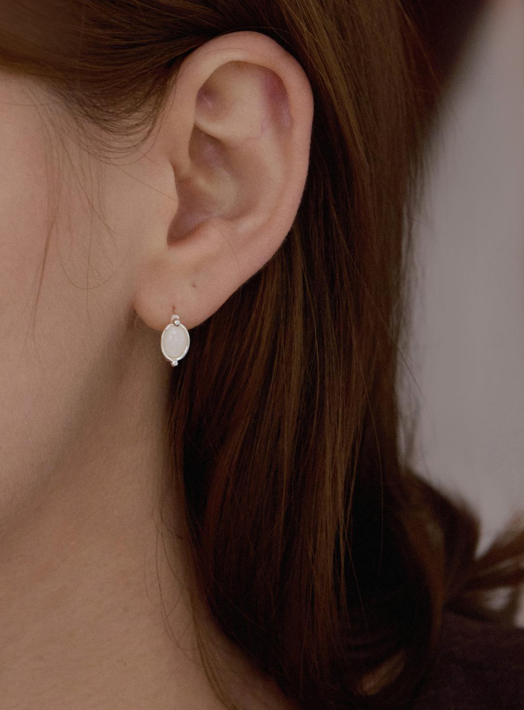 [이시안착용][실버925] 뮤 페일 오벌 링 귀걸이