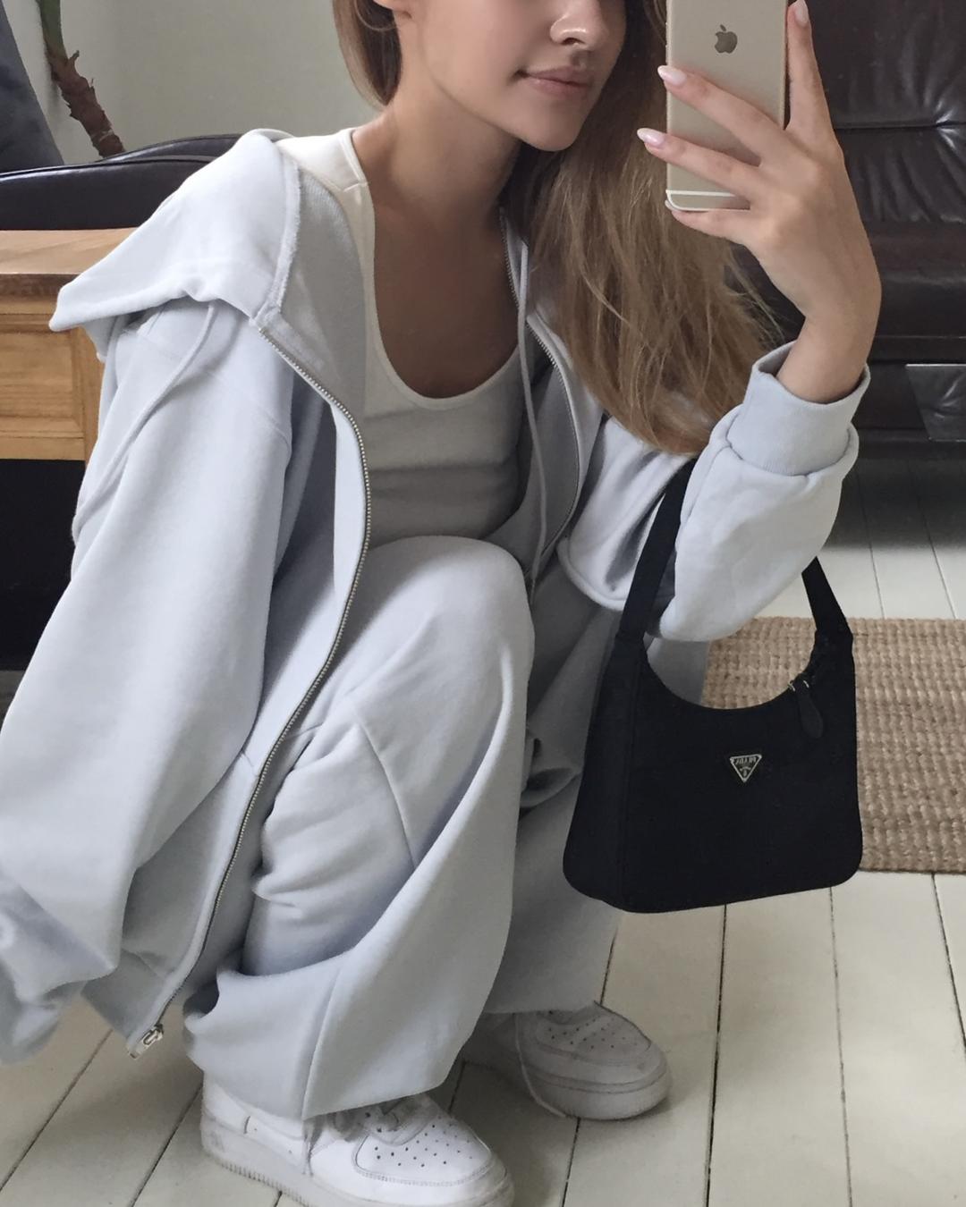 델라인 파스텔  후드집업 - BLUE