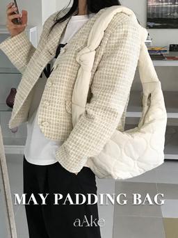 MAY PADDING BAG (ivory / black)