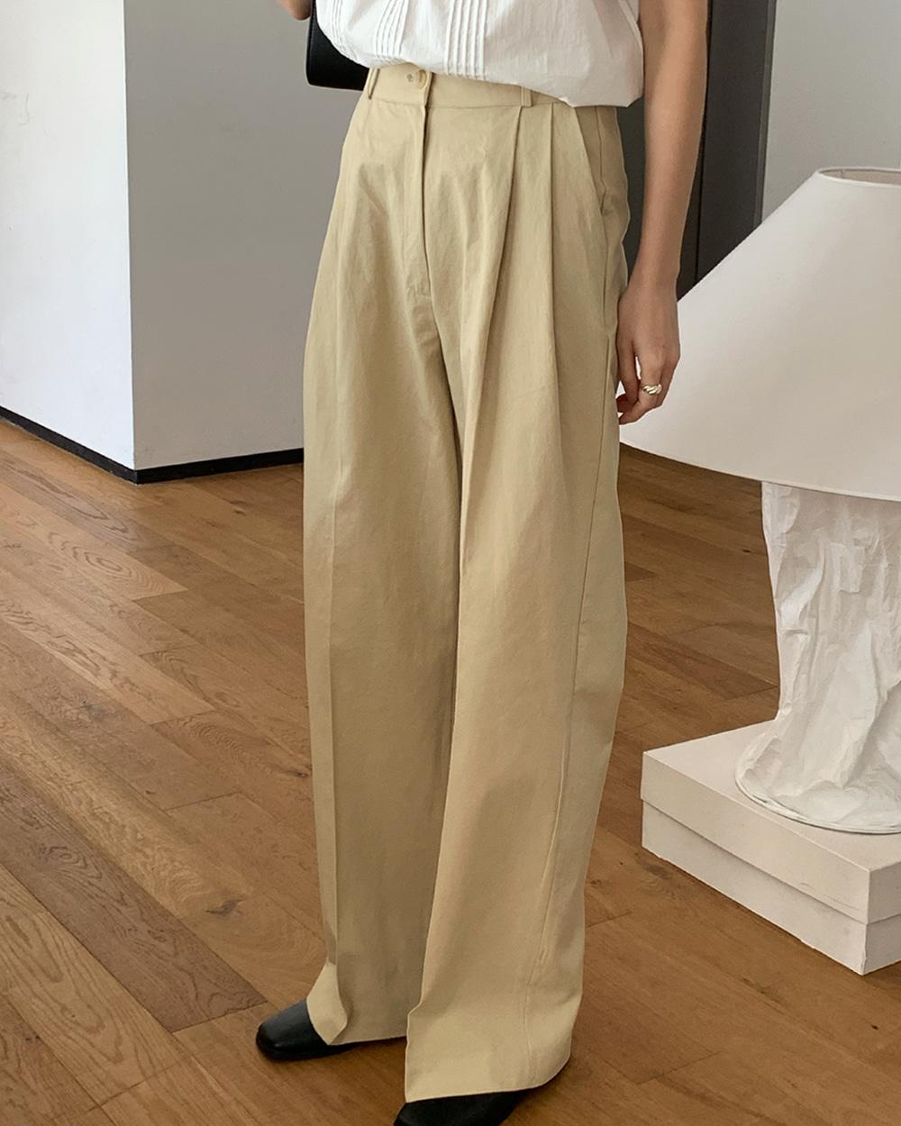 Barrel leg pants