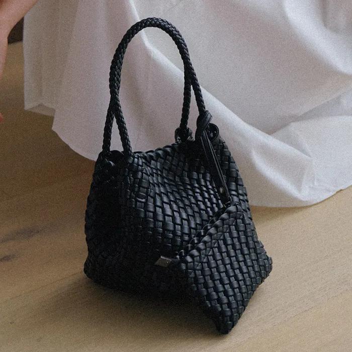 Weaving Bucket Bag - Black