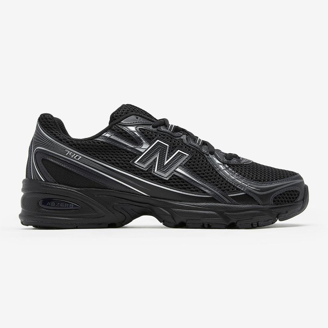 U740BM2 (BLACK SILVER)