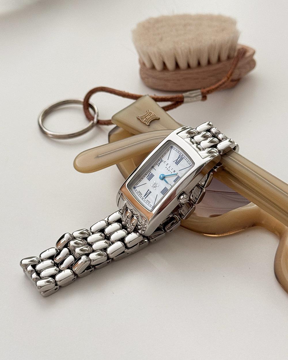 CELINE White shell dial square steel watch ( 2월 4일 수요일 출고 )