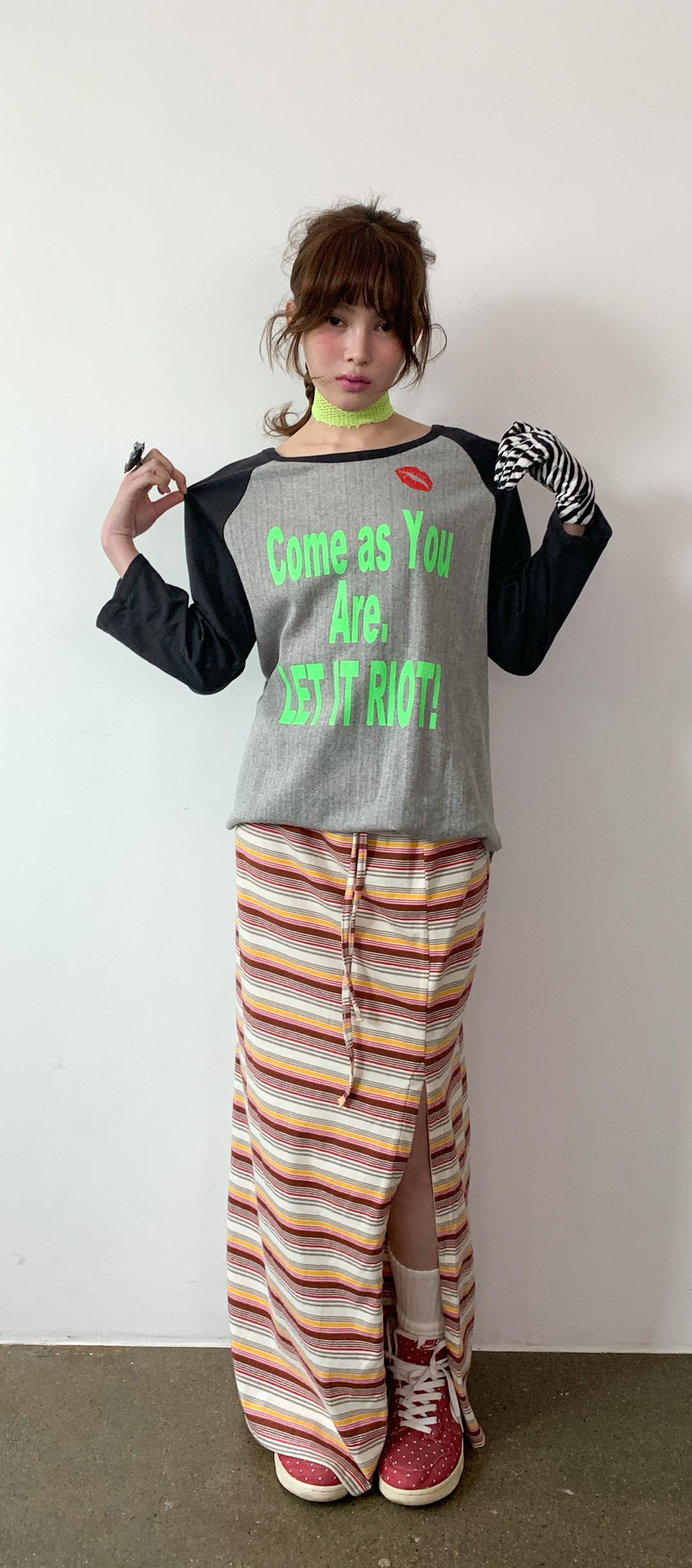 [F.E.E.S] eyelet raglan t-shirt (grey)