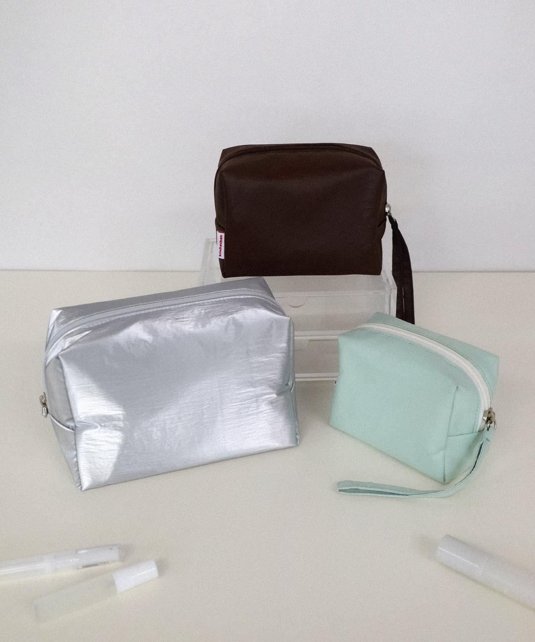 소프트 스퀘어 파우치 - 3 COLORS x 3 SIZES