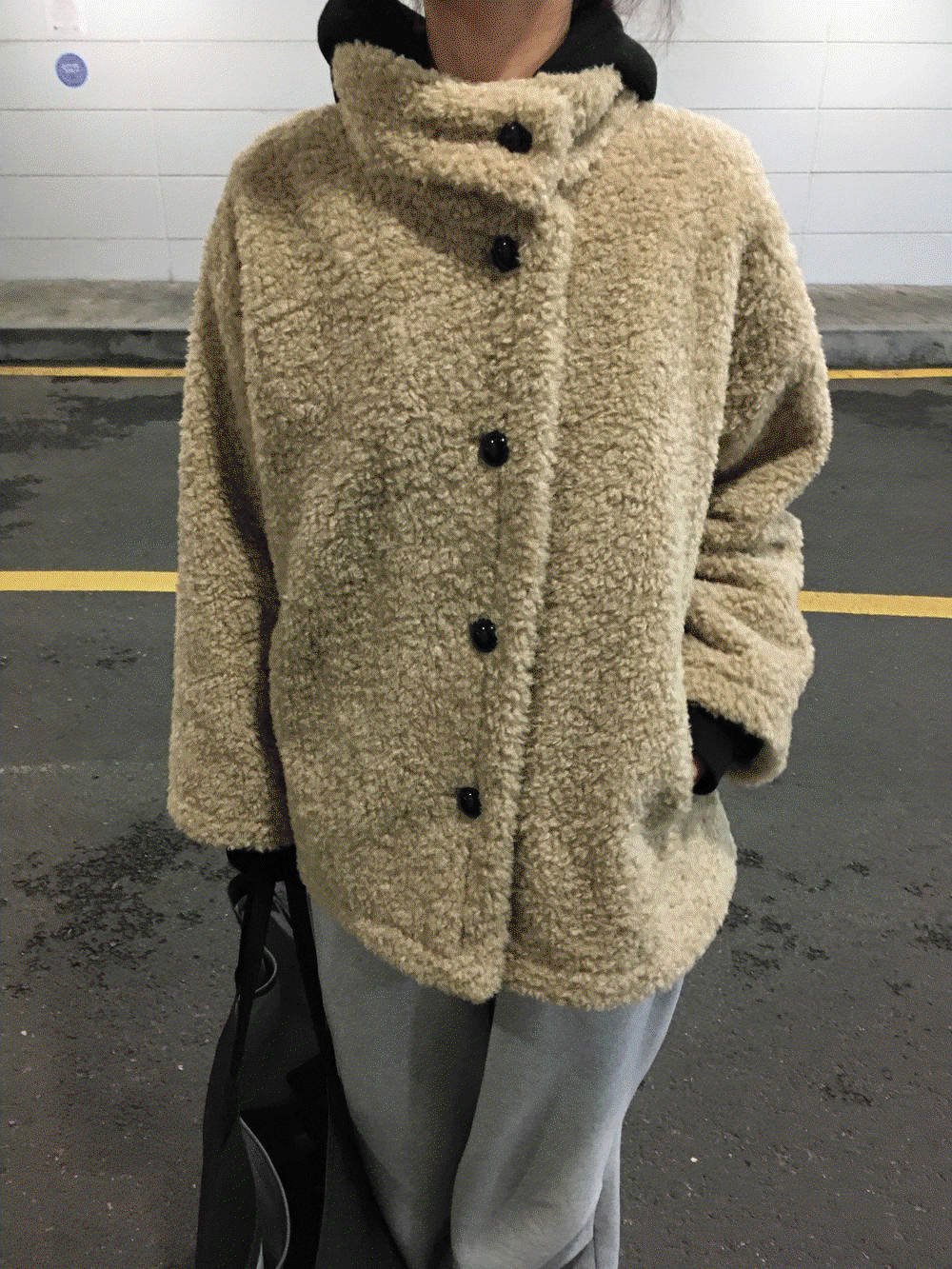 [  무통장 시리얼 쿠폰 사용시 8,000원 할인  -- > 68,000 구매 가능 ] 뽀글이  하이넥 코트 자켓(2C)