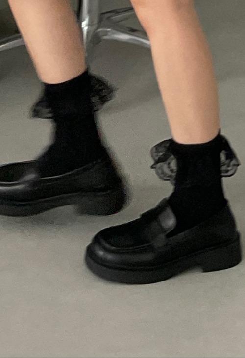 rounded platform loafer