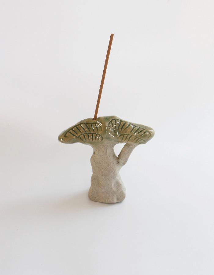 east smoke) pine tree incense holder 3차 재입고