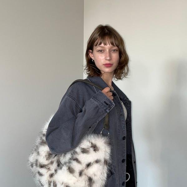 Mella fur shoulder bag _ leopard