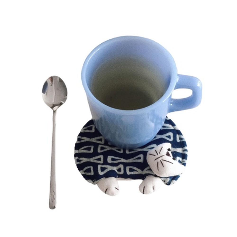 어슴푸레한 새벽 티코스터 (only one)