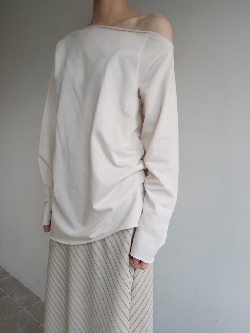 VINTAGE CUT OFF-SHOULDER TOP