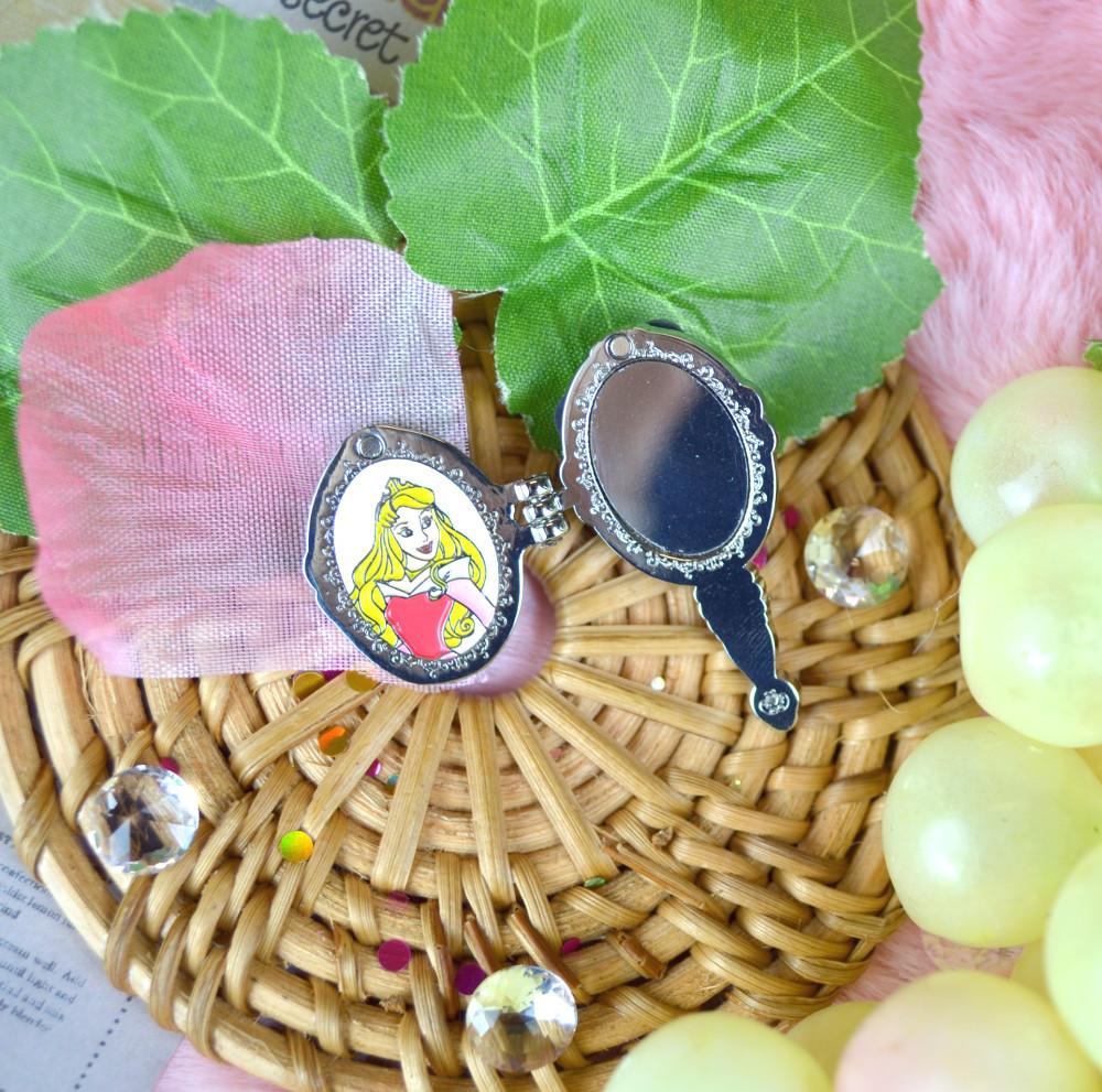 디즈니 프린세스 거울 경첩 뱃지 잠자는숲속의공주-오로라  / Disney princess mirror Badge