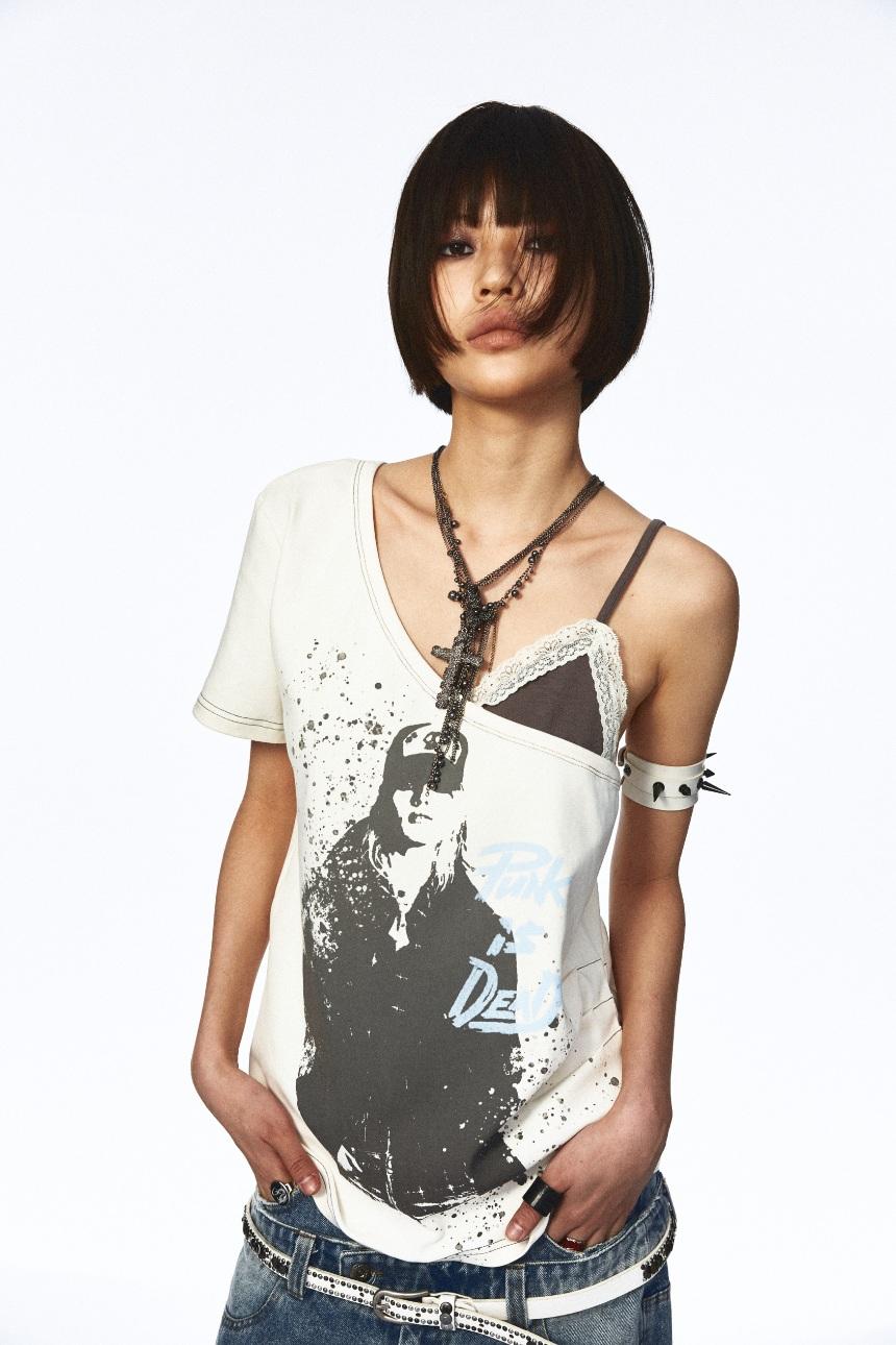 NONAME SPACE Fake Two-Piece Punk One Shoulder Half Sleeve