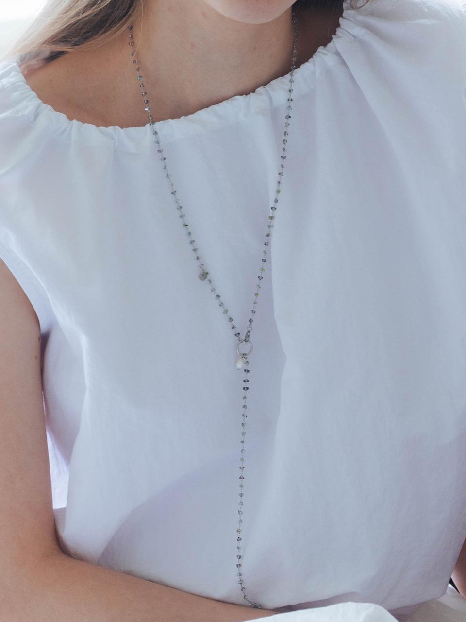 그레이 크리스탈 체인 롱 목걸이_PM25N011HS